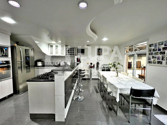 Imagem Casa com 4 Quartos à Venda, 260 m² em Tremembé - São Paulo Imagem Casa com 4 Quartos à Venda, 260 m² em Tremembé - São Paulo