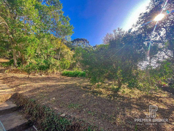 Imagem Casa com 3 Quartos à Venda, 271 m² em Bom Retiro - Teresópolis
