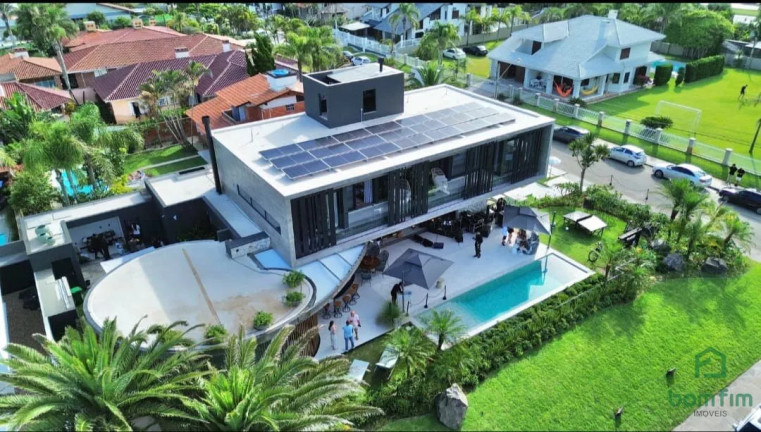 Casa com 5 Quartos à Venda, 601 m² em Centro - Xangri-lá