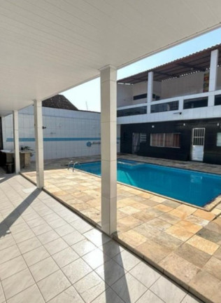 Imagem Sobrado com 6 Quartos à Venda,  em Florida - Praia Grande