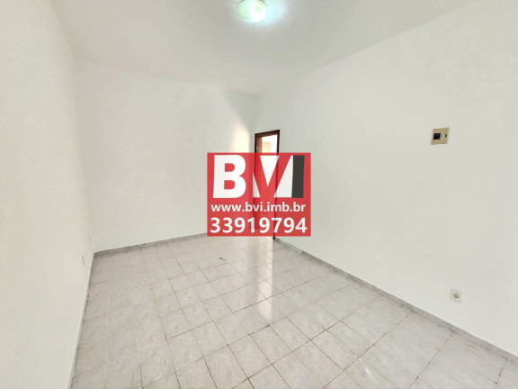 Imagem Casa com 3 Quartos à Venda, 250 m² em Jardim América - Rio De Janeiro Imagem Casa com 3 Quartos à Venda, 250 m² em Jardim América - Rio De Janeiro