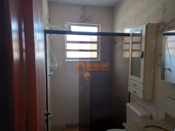 Imagem Sobrado com 3 Quartos à Venda, 162 m² em Vila Galvão - Guarulhos Imagem Sobrado com 3 Quartos à Venda, 162 m² em Vila Galvão - Guarulhos