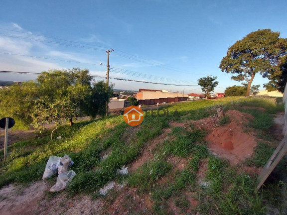 Imagem Terreno à Venda, 358 m² em Catharina Zanaga - Americana Imagem Terreno à Venda, 358 m² em Catharina Zanaga - Americana