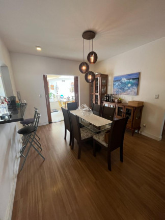 Imagem Casa com 3 Quartos à Venda, 275 m² em Parque Residencial Laranjeiras - Serra Imagem Casa com 3 Quartos à Venda, 275 m² em Parque Residencial Laranjeiras - Serra