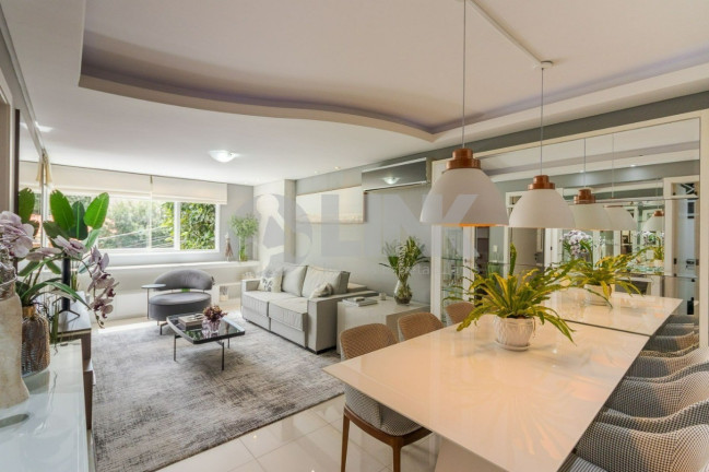 Apartamento com 2 Quartos à Venda, 84 m² em Auxiliadora - Porto Alegre