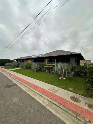 Casa com 3 Quartos à Venda, 550 m² em Boulevard Lagoa - Serra