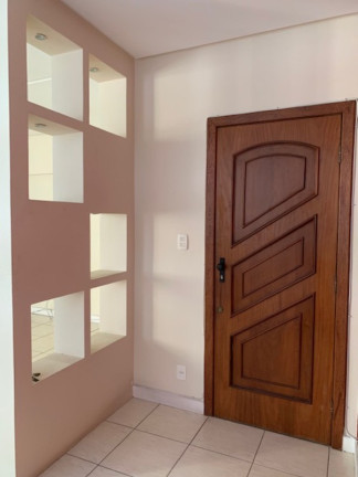 Imagem Imóvel com 4 Quartos à Venda, 250 m² em Campo Grande - Salvador Imagem Imóvel com 4 Quartos à Venda, 250 m² em Campo Grande - Salvador