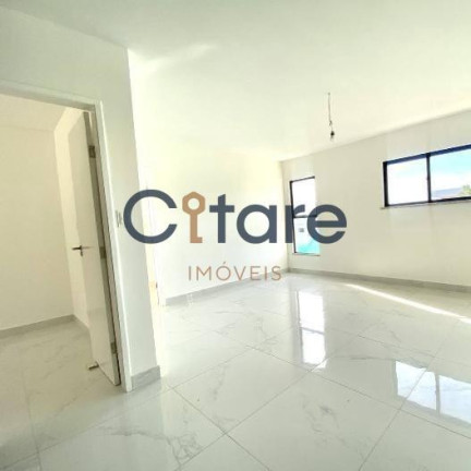Imagem Casa com 4 Quartos à Venda, 450 m² em Centro - Eusébio