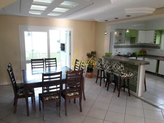 Imagem Casa com 4 Quartos à Venda, 256 m² em Centro - Xangri-la