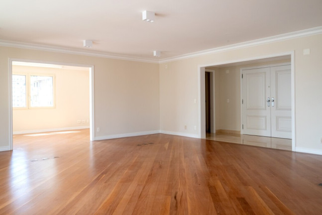 Imóvel com 3 Quartos à Venda, 278 m² em Jardim Paulistano - São Paulo