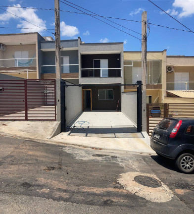 Imagem Casa com 2 Quartos à Venda, 108 m² em Vila Petrópolis - Atibaia Imagem Casa com 2 Quartos à Venda, 108 m² em Vila Petrópolis - Atibaia