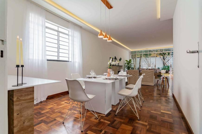 Imagem Casa com 4 Quartos à Venda, 200 m² em Indianópolis - São Paulo