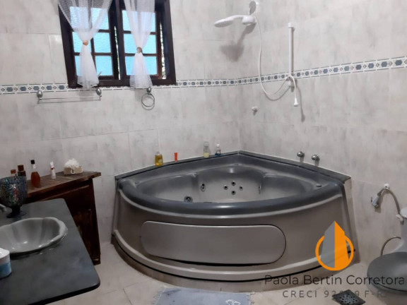 Imagem Casa com 5 Quartos à Venda, 380 m² em Recanto De Itaipuaçu (itaipuaçu) - Maricá Imagem Casa com 5 Quartos à Venda, 380 m² em Recanto De Itaipuaçu (itaipuaçu) - Maricá