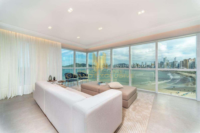 Imagem Apartamento com 4 Quartos à Venda, 283 m² em Centro - Balneário Camboriú