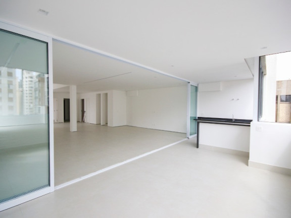 Imóvel com 4 Quartos à Venda, 382 m² em Jardim Paulista - São Paulo