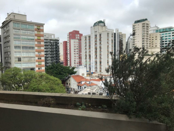 Imagem Apartamento com 3 Quartos à Venda, 260 m² Imagem Apartamento com 3 Quartos à Venda, 260 m²