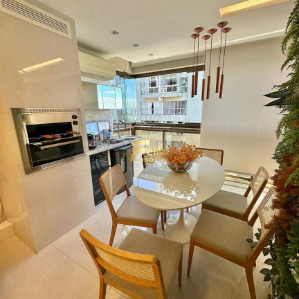 Imagem Imóvel com 3 Quartos à Venda, 107 m² em Praia Da Costa - Vila Velha Imagem Imóvel com 3 Quartos à Venda, 107 m² em Praia Da Costa - Vila Velha
