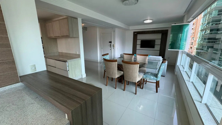 Imagem Apartamento com 3 Quartos à Venda, 105 m² em Meia Praia - Itapema Imagem Apartamento com 3 Quartos à Venda, 105 m² em Meia Praia - Itapema