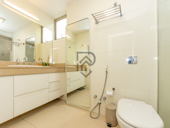 Imagem Apartamento com 3 Quartos à Venda, 141 m² em Itaim Bibi - São Paulo