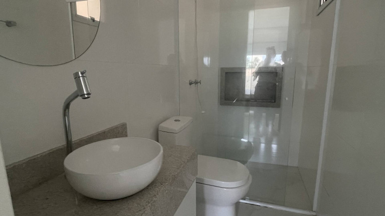 Imagem Apartamento com 3 Quartos para Alugar, 143 m² em Canasvieiras - Florianópolis