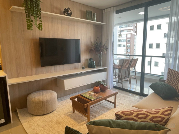 Imagem Apartamento com 3 Quartos à Venda, 213 m² em Agronômica - Florianópolis Imagem Apartamento com 3 Quartos à Venda, 213 m² em Agronômica - Florianópolis