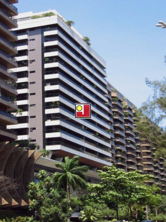 Imagem Apartamento com 4 Quartos à Venda, 319 m² em Lagoa - Rio De Janeiro Imagem Apartamento com 4 Quartos à Venda, 319 m² em Lagoa - Rio De Janeiro