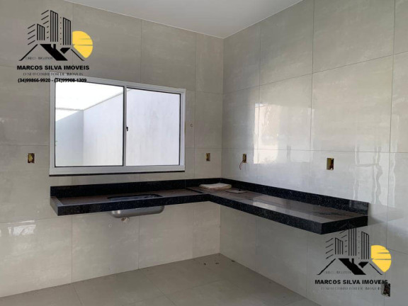 Imagem Casa com 3 Quartos à Venda, 83 m² em Laranjeiras - Uberlândia