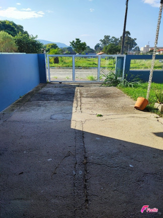 Casa com 3 Quartos à Venda, 99 m² em São João Do Rio Vermelho - Florianópolis
