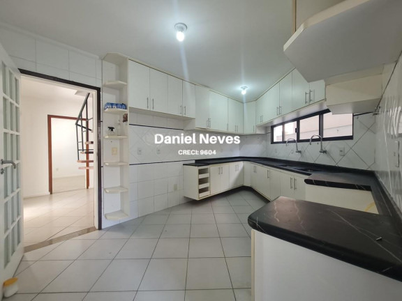 Imagem Casa de Condomínio com 4 Quartos à Venda, 270 m² em Buraquinho - Lauro De Freitas