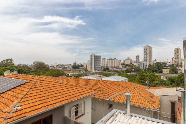 Imagem Sobrado com 4 Quartos à Venda, 131 m² em Jardim Aeroporto - São Paulo