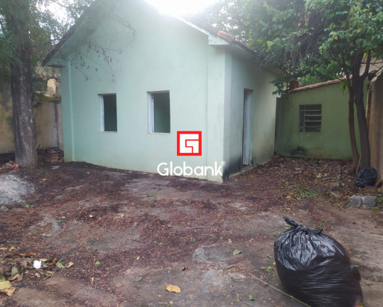 Imagem Terreno à Venda, 400 m² em Centro - Montes Claros Imagem Terreno à Venda, 400 m² em Centro - Montes Claros