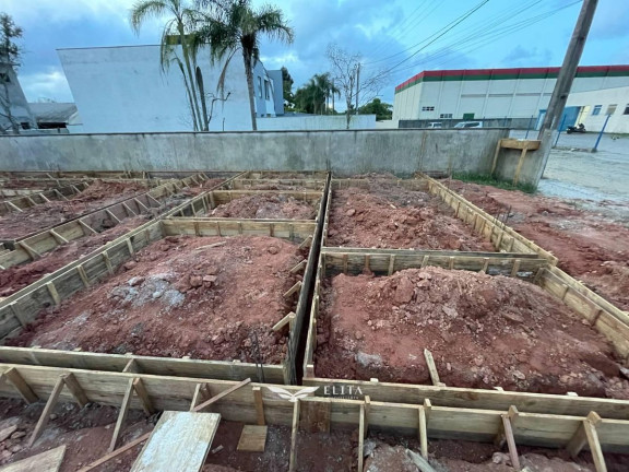 Imagem Sobrado com 3 Quartos à Venda, 91 m² em Itajuba - Barra Velha