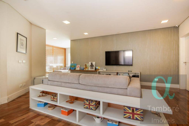 Imagem Casa com 4 Quartos à Venda, 421 m² em Alphaville - Santana De Parnaíba Imagem Casa com 4 Quartos à Venda, 421 m² em Alphaville - Santana De Parnaíba
