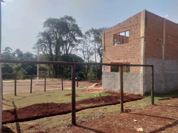 Imagem Casa com 2 Quartos à Venda, 398 m² em Jardim Girassol - Pirassununga