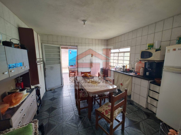 Imagem Sobrado com 2 Quartos à Venda,  em Vila Naly - Caçapava