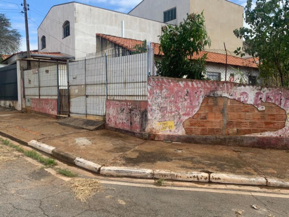 Imagem Casa com 2 Quartos à Venda, 65 m² em Jardim Lucila - Tatuí
