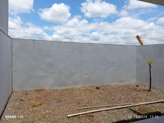 Imagem Casa com 3 Quartos à Venda, 70 m² em Jardim Kakimori - Floresta
