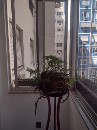Imagem Apartamento com 3 Quartos à Venda, 105 m² em Copacabana - Rio De Janeiro