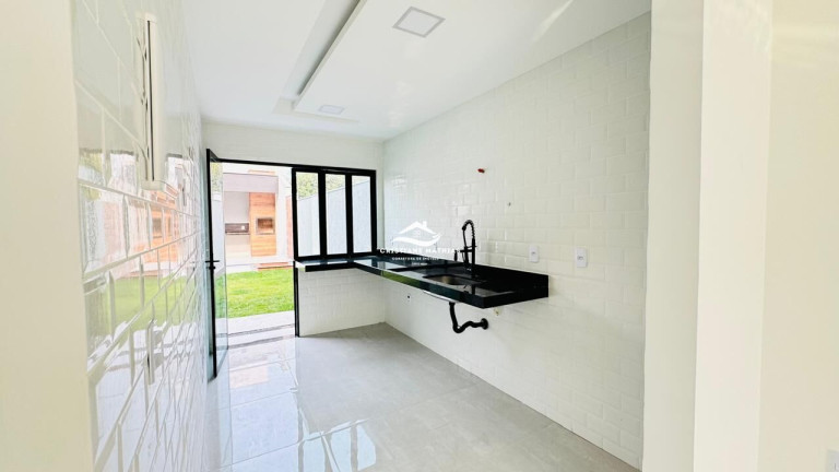 Imagem Casa com 3 Quartos à Venda, 130 m² em Jardim Atlântico Leste (itaipuaçu) - Maricá Imagem Casa com 3 Quartos à Venda, 130 m² em Jardim Atlântico Leste (itaipuaçu) - Maricá