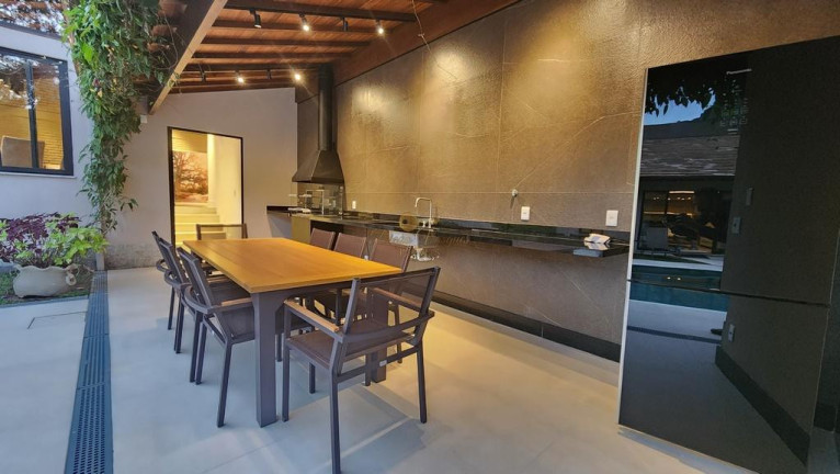 Imagem Casa com 5 Quartos à Venda, 497 m² em Granja Comary - Teresópolis Imagem Casa com 5 Quartos à Venda, 497 m² em Granja Comary - Teresópolis