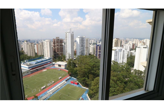 Imagem Apartamento com 1 Quarto à Venda, 401 m² em Vila Suzana - São Paulo