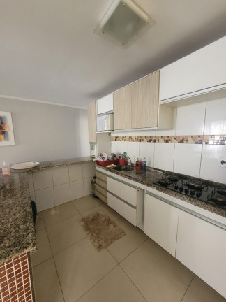 Imagem Casa com 4 Quartos à Venda, 290 m² em Vila União - Fortaleza Imagem Casa com 4 Quartos à Venda, 290 m² em Vila União - Fortaleza