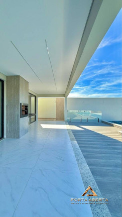 Imagem Casa com 3 Quartos à Venda, 330 m² em Cond Parque Lagoa Silvana - Caratinga