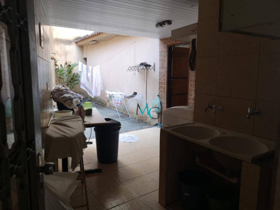 Imagem Casa com 4 Quartos à Venda, 120 m² em Campo Grande - Rio De Janeiro Imagem Casa com 4 Quartos à Venda, 120 m² em Campo Grande - Rio De Janeiro