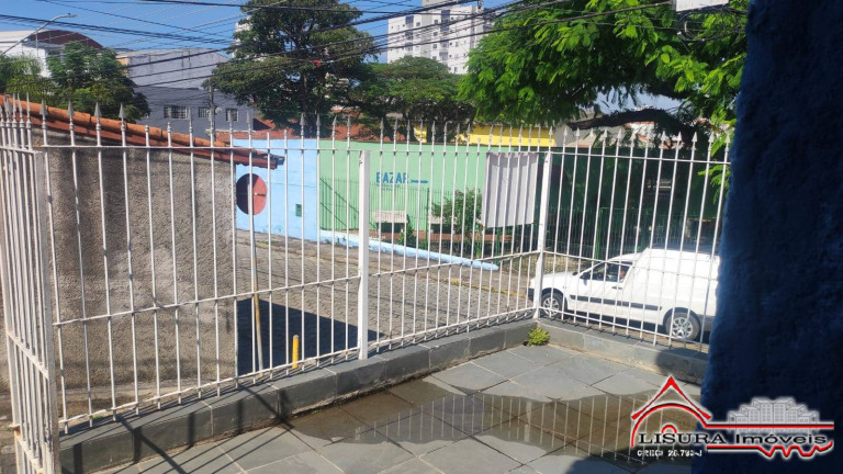 Imagem Casa com 3 Quartos para Alugar,  em Centro - Jacareí