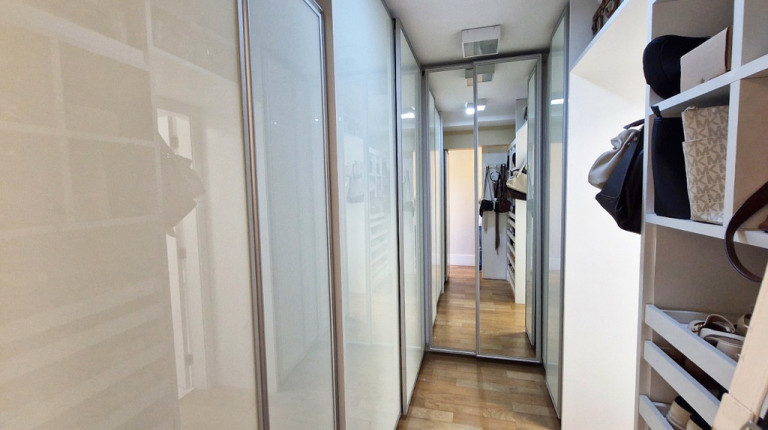 Imagem Imóvel com 3 Quartos à Venda, 240 m² em Cidade Monções - São Paulo