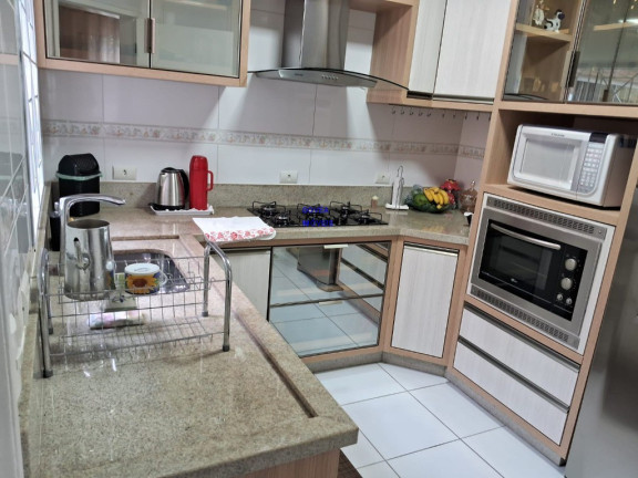 Imagem Casa com 3 Quartos à Venda, 155 m² em Uberaba - Curitiba Imagem Casa com 3 Quartos à Venda, 155 m² em Uberaba - Curitiba