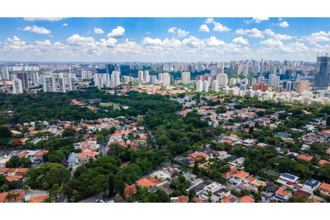 Imagem Imóvel com 4 Quartos à Venda, 240 m² em Santo Amaro - São Paulo Imagem Imóvel com 4 Quartos à Venda, 240 m² em Santo Amaro - São Paulo