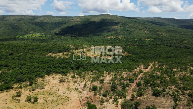 Imagem Imóvel com 3 Quartos à Venda, 333 m² em Zona Rural - Buritis