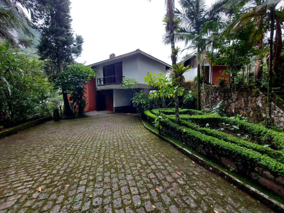 Imagem Casa com 6 Quartos à Venda, 410 m² em Granja Guarani - Teresópolis Imagem Casa com 6 Quartos à Venda, 410 m² em Granja Guarani - Teresópolis
